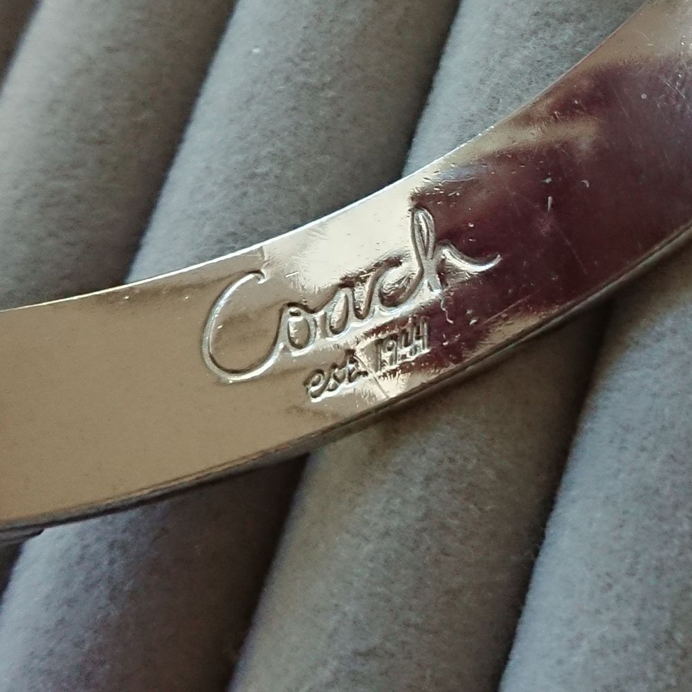 Authentic Coach Silver Tone black C Signature 1/2" Bangle Cuff Bracelet - Picture 6 of 11